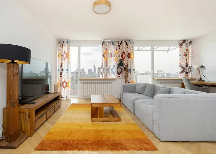 Stylish Located Near Pge Narodowy By Renters דירה